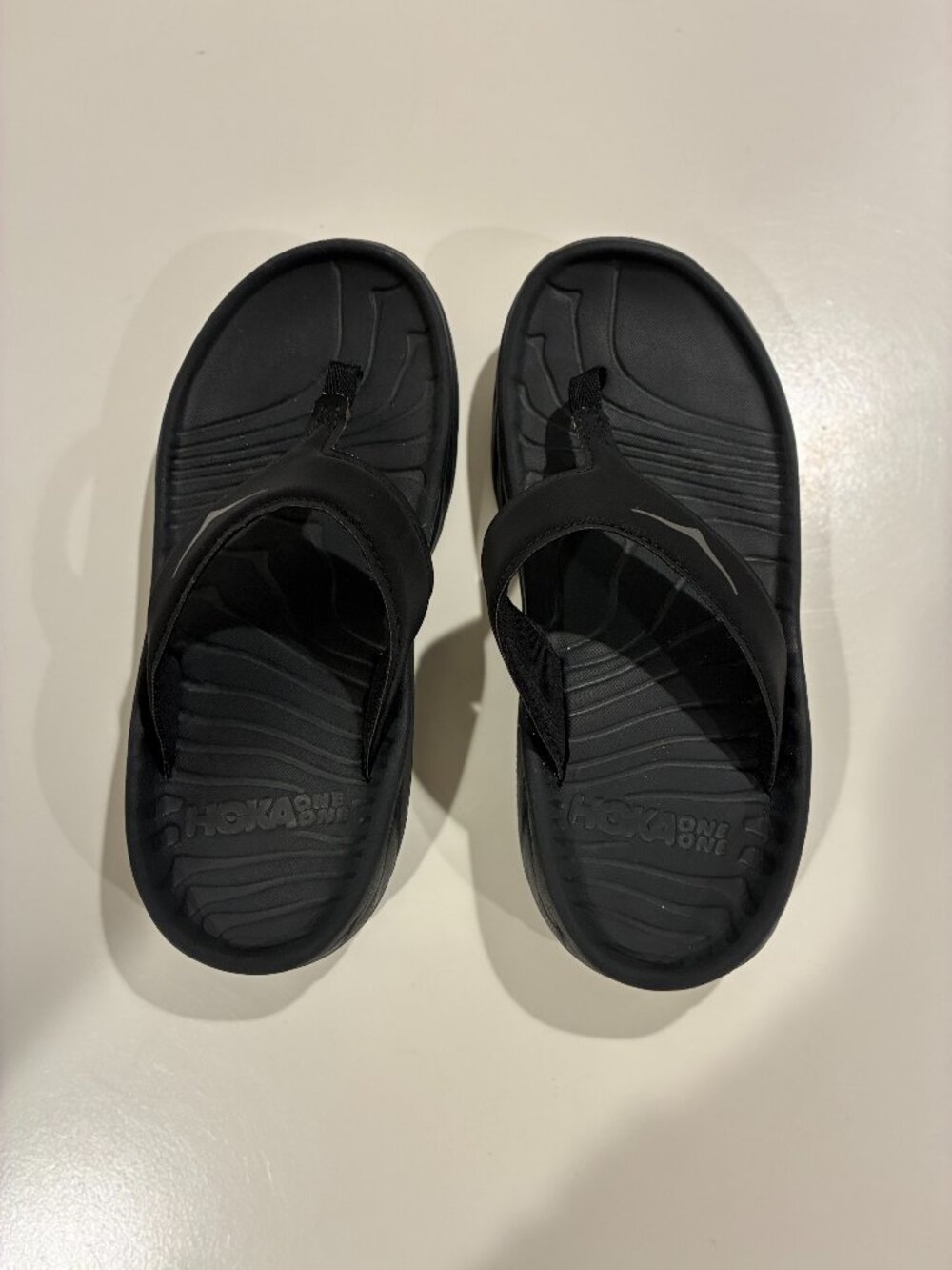 HOKA ONE Ora Recovery Flip Black Cushioned Comfort Sandals 7 Women's